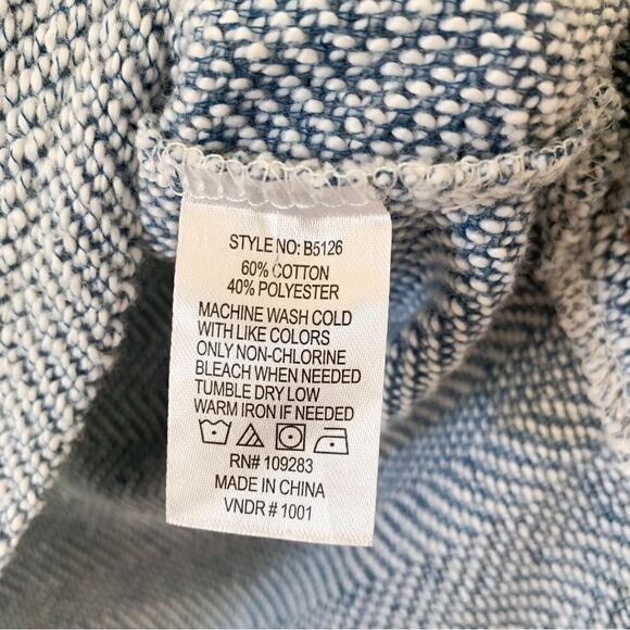 Ocean Drive Surfer Woven Knit Pullover Hoodie - Picture 5 of 7